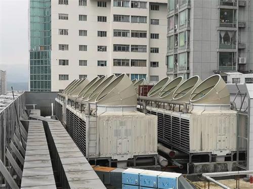 低噪音<a href=http://www.gtmxx.com target=_blank class=infotextkey>冷卻塔降噪</a>